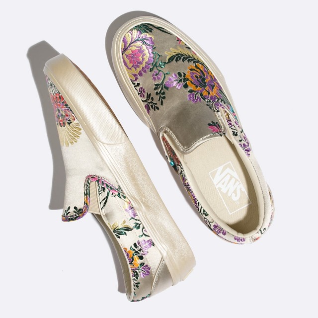 Vans festival satin online slip on gold