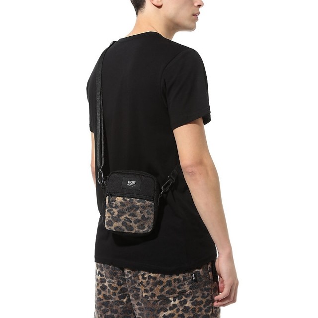 BAIL SHOULDER BAG