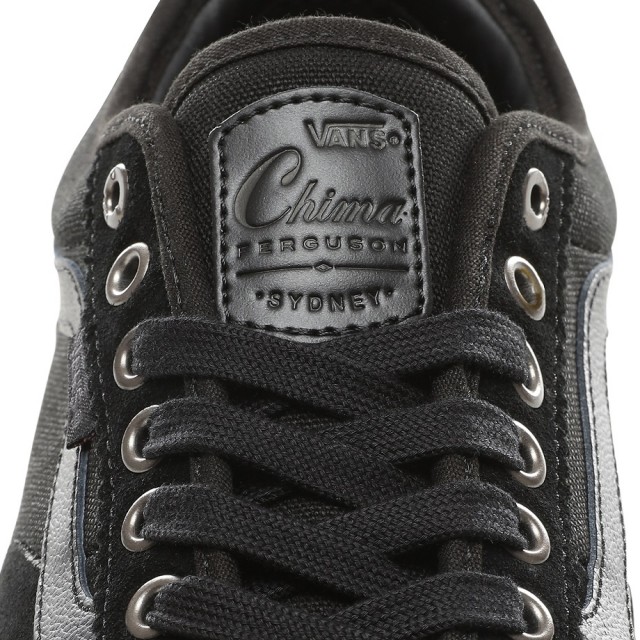 Chima pro 2 blackout hotsell