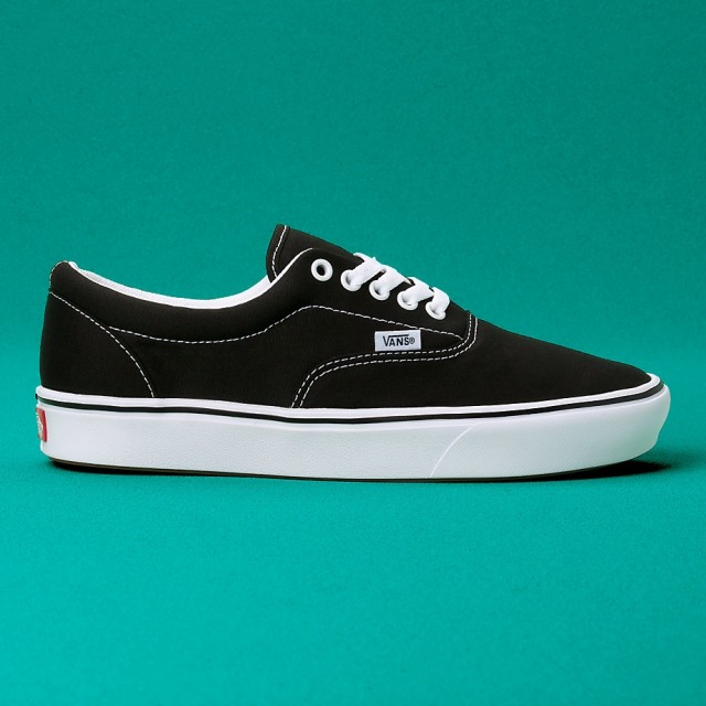 vans comfycush era white