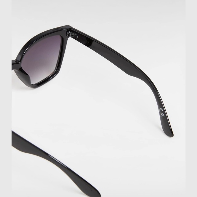 HIP CAT SUNGLASSES