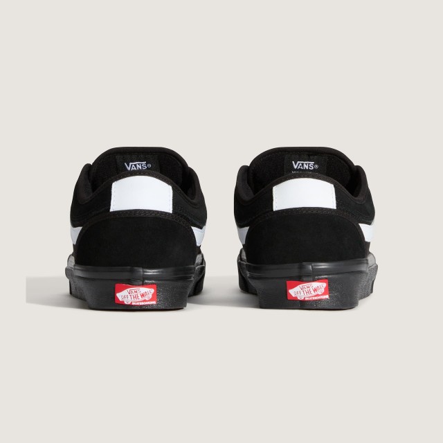 MN Chukka Low Sidestripe